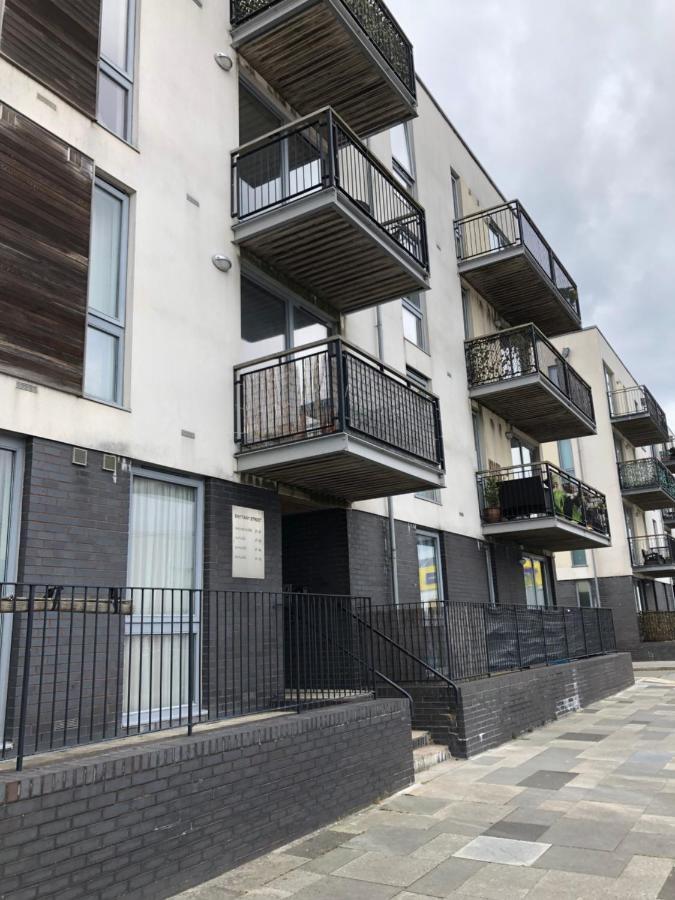 Brittany Street, Plymouth Apartment Bagian luar foto